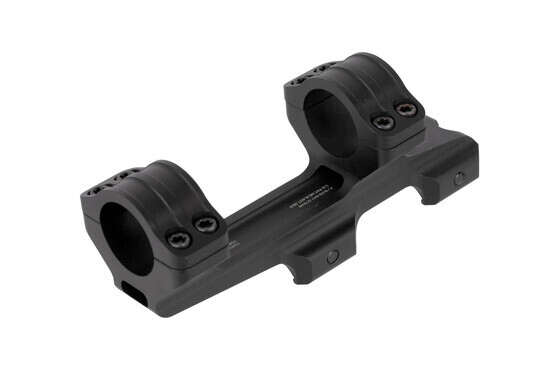 Daniel Defense 1 inch scope mount has a 0 MOA cant ideal for most AR-pattern rifles